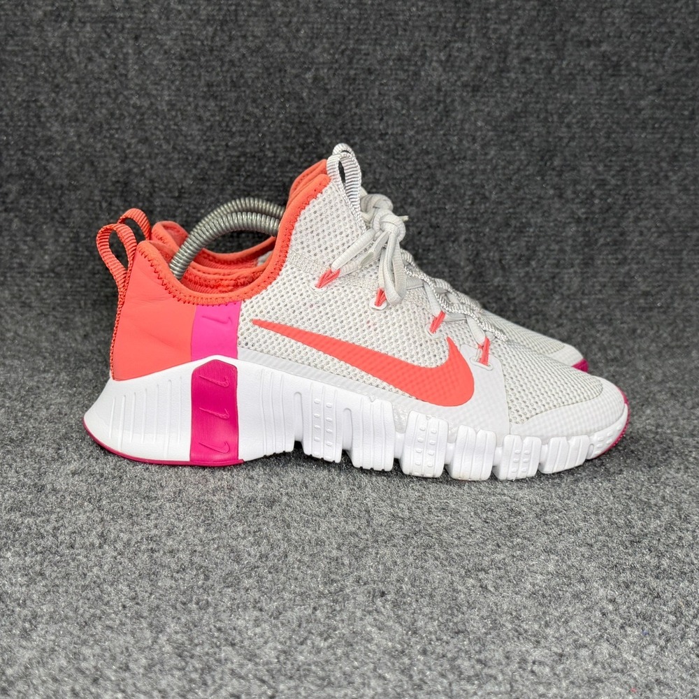 Nike Free Metcon 3 Training Shoes Women's 8.5 Vast Grey Fire Pink Athletic Run